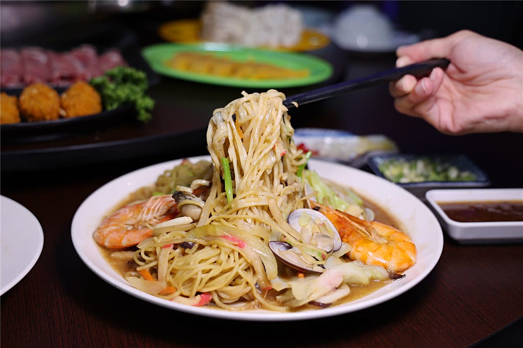 雲林美食-老潮興 汕頭火鍋.串燒.熱炒 包場竟能變身駐唱歌手 雲林美食-老潮興 汕頭火鍋.串燒.熱炒 包場竟能變身駐唱歌手