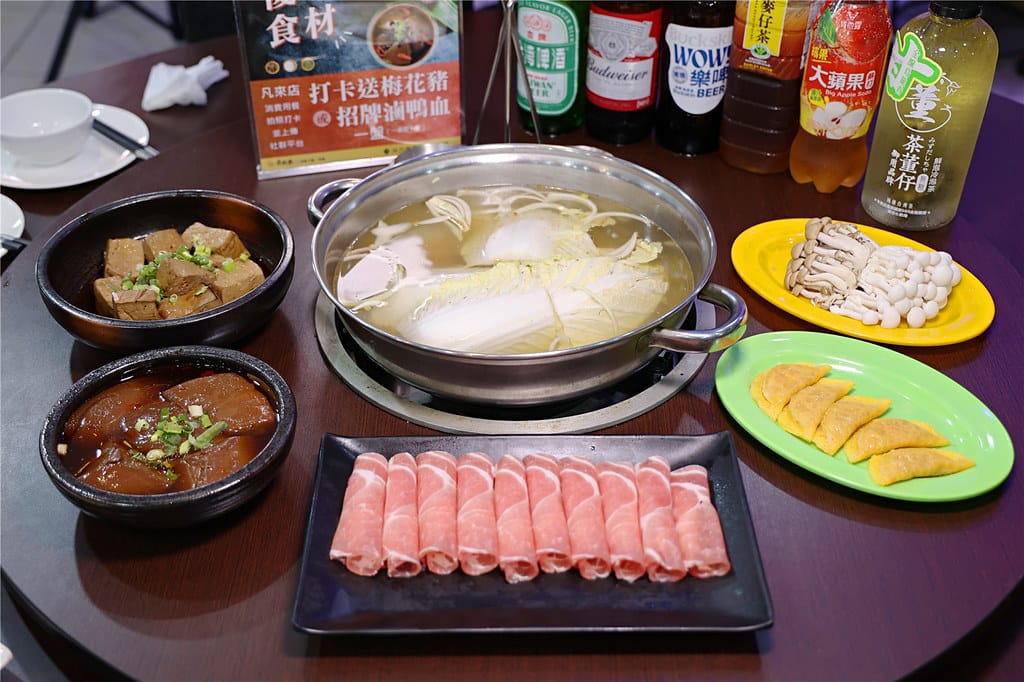 雲林美食-老潮興 汕頭火鍋.串燒.熱炒 包場竟能變身駐唱歌手 雲林美食-老潮興 汕頭火鍋.串燒.熱炒 包場竟能變身駐唱歌手