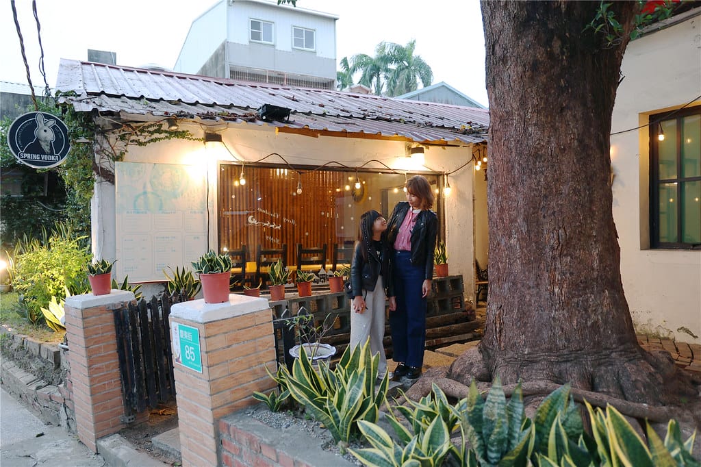 台南美食-三胡町 義式餐館 老宅裡的平價餐酒館丨學生家庭聚餐