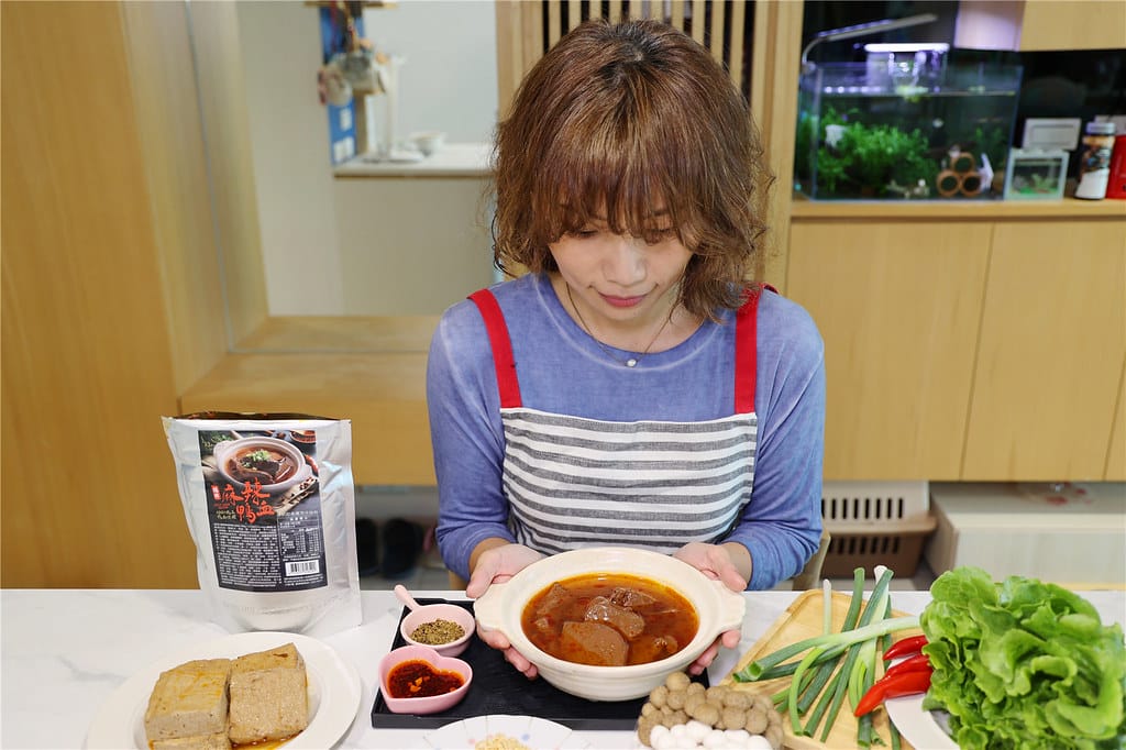 宅配美食-i3Fresh愛上新鮮 麻辣鴨血 豪氣食堂丨型男主