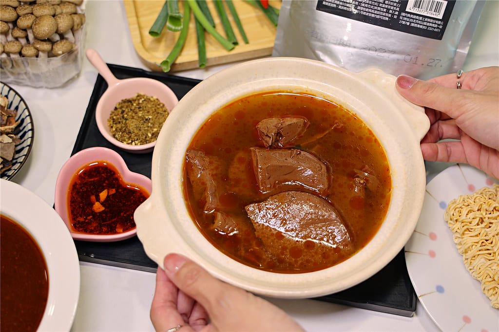 宅配美食-i3Fresh愛上新鮮 麻辣鴨血 豪氣食堂丨型男主