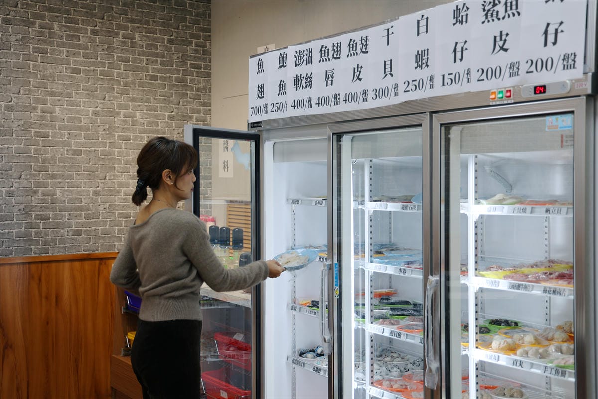 台南美食-彭康海翅鼎 新開幕!! 真材實料蝦殼熬湯 多款美味魚翅自由選~ - 第7張圖 台南美食-彭康海翅鼎 新開幕!! 真材實料蝦殼熬湯 多款美味魚翅自由選~