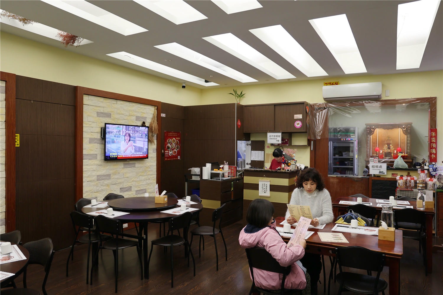 桃園美食-道穎小館 有辦桌菜風味的溫馨家庭料理小餐館 - 第2張圖 桃園美食-道穎小館 有辦桌菜風味的溫馨家庭料理小餐館