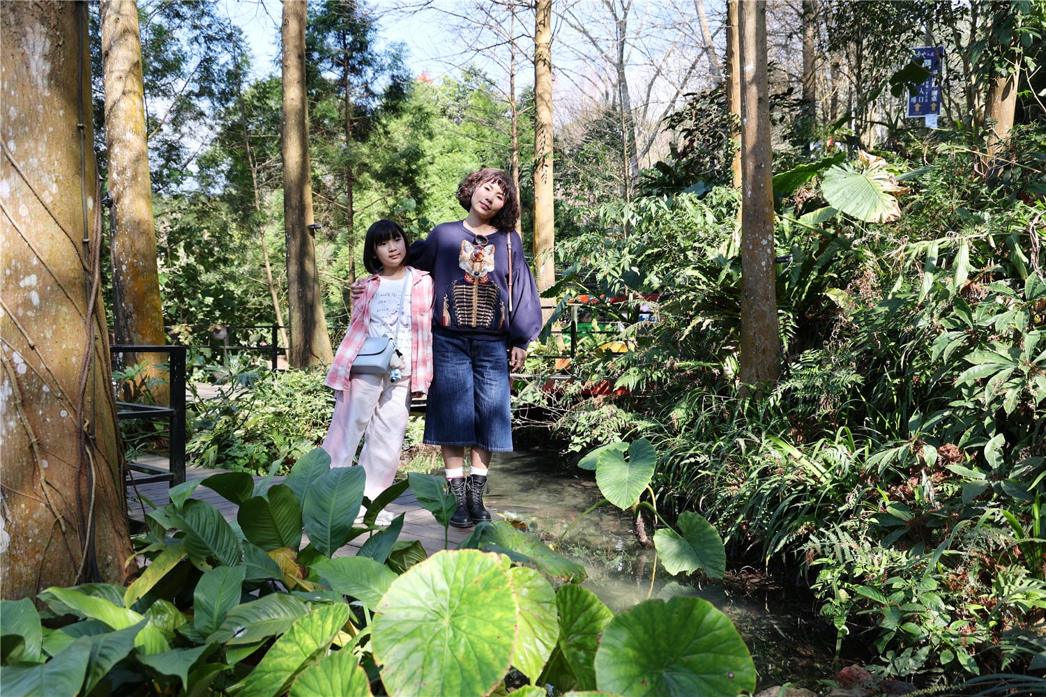 苗栗住宿-卓也小屋度假園區 藏身於森林裡的江南古厝丨體驗藍染DIY藝術創作