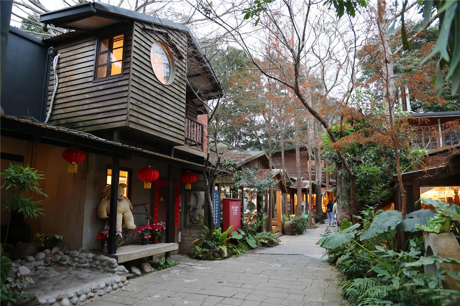 苗栗住宿-卓也小屋度假園區 藏身於森林裡的江南古厝丨體驗藍染DIY藝術創作 - 第40張圖 苗栗住宿-卓也小屋度假園區 藏身於森林裡的江南古厝丨體驗藍染DIY藝術創作