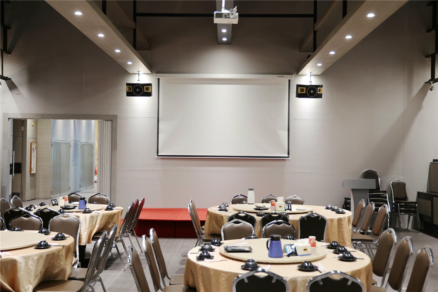 雲林美食-皇品川菜館 從小餐館一路做到變成宴會廳!? 即便小家庭客也有精緻單點合菜~ - 第4張圖 雲林美食-皇品川菜館 從小餐館一路做到變成宴會廳!? 即便小家庭客也有精緻單點合菜~