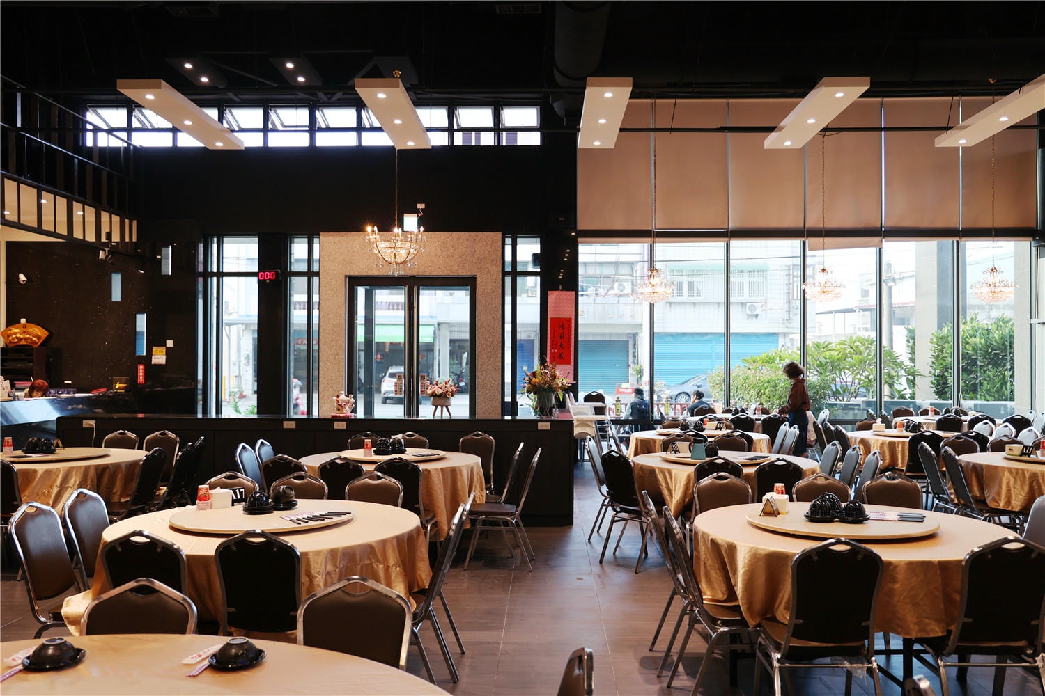 雲林美食-皇品川菜館 從小餐館一路做到變成宴會廳!? 即便小家庭客也有精緻單點合菜~ - 第3張圖 雲林美食-皇品川菜館 從小餐館一路做到變成宴會廳!? 即便小家庭客也有精緻單點合菜~