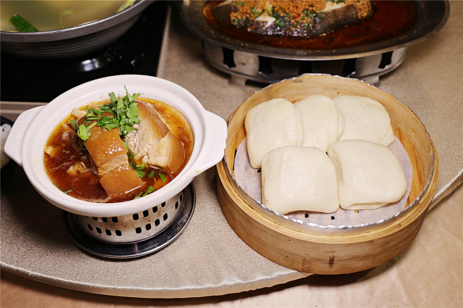 雲林美食-皇品川菜館 從小餐館一路做到變成宴會廳!? 即便小家庭客也有精緻單點合菜~