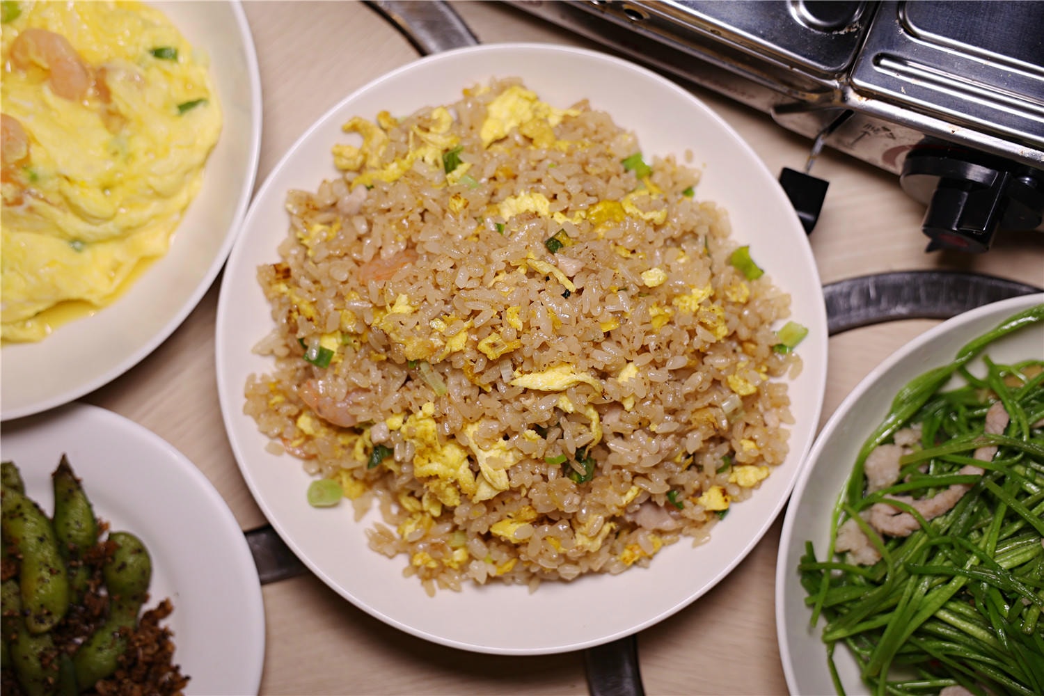 台南美食-久久家常菜熱炒乾鍋 平價熱炒.燒烤家庭料理 冰箱必魯整個就是超佛心價!?