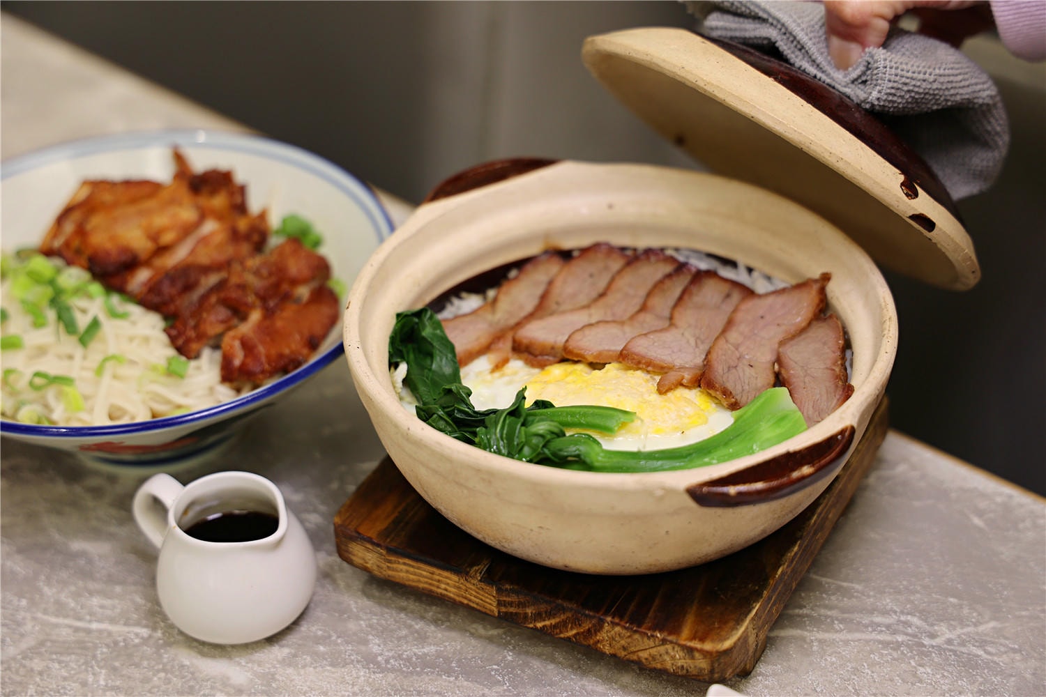 高雄美食-好事泰點心麵店 來自香港老師傅的正宗港式點心手藝 品嚐一份賦予靈魂的招牌燒賣~