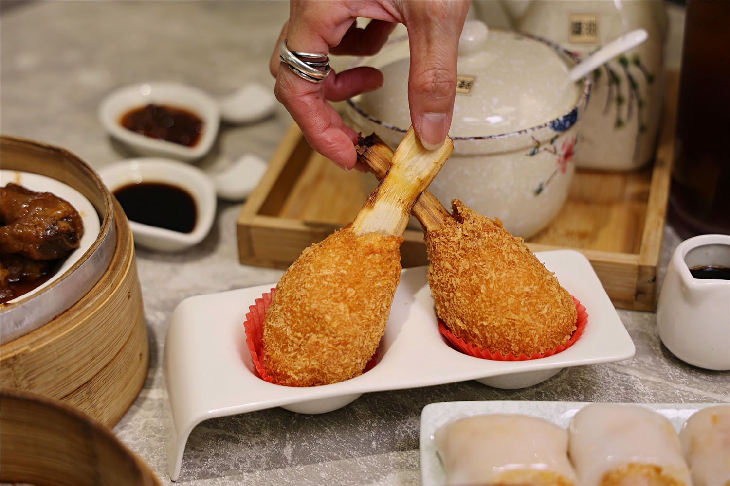 高雄美食-好事泰點心麵店 來自香港老師傅的正宗港式點心手藝 品嚐一份賦予靈魂的招牌燒賣~ - 第25張圖 高雄美食-好事泰點心麵店 來自香港老師傅的正宗港式點心手藝 品嚐一份賦予靈魂的招牌燒賣~