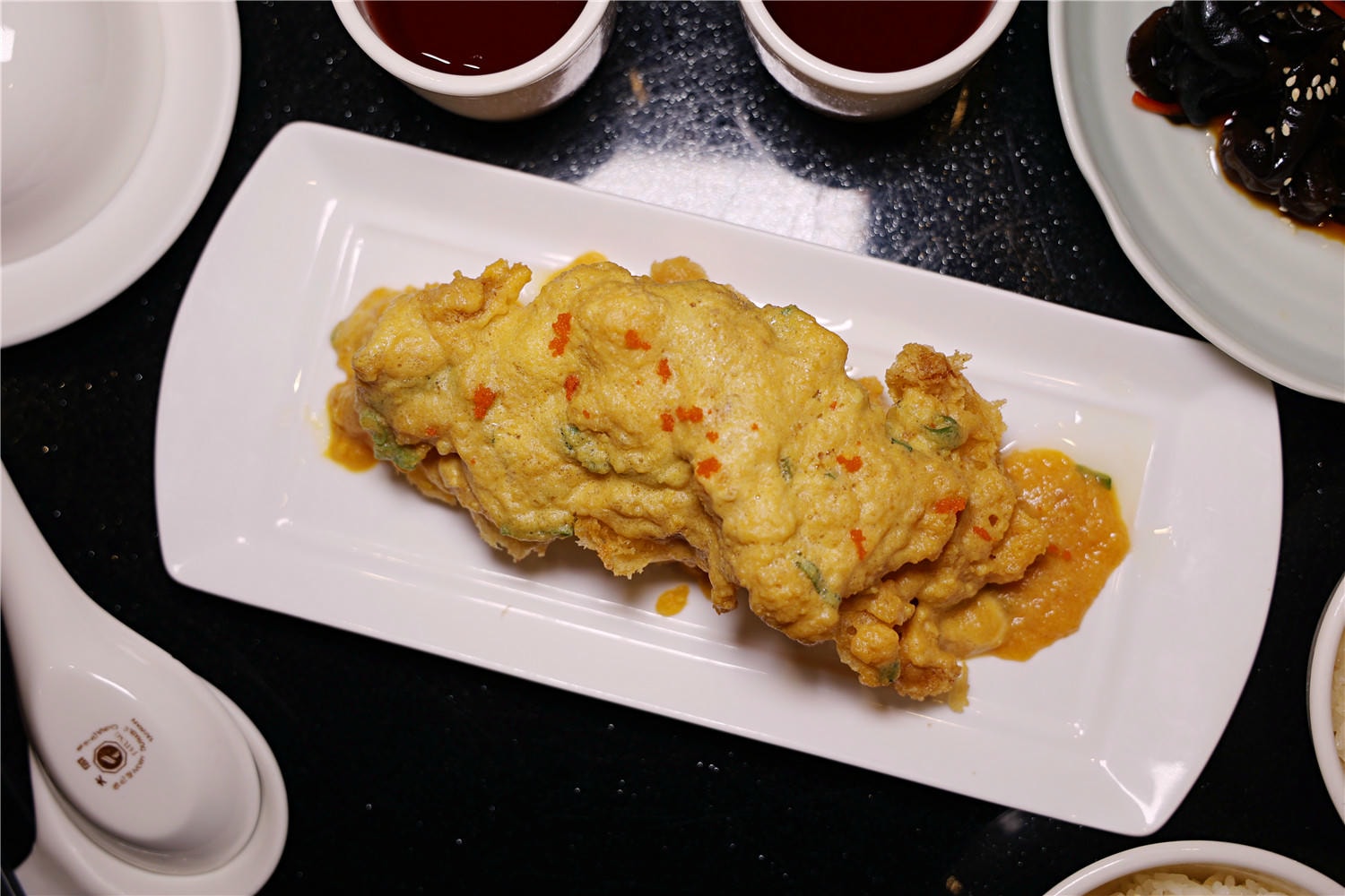 高雄美食-大宅門乾鍋鴨頭 一鍋兩吃川味乾鍋鴨頭 多道熱炒料理小朋友也能吃的很開心~