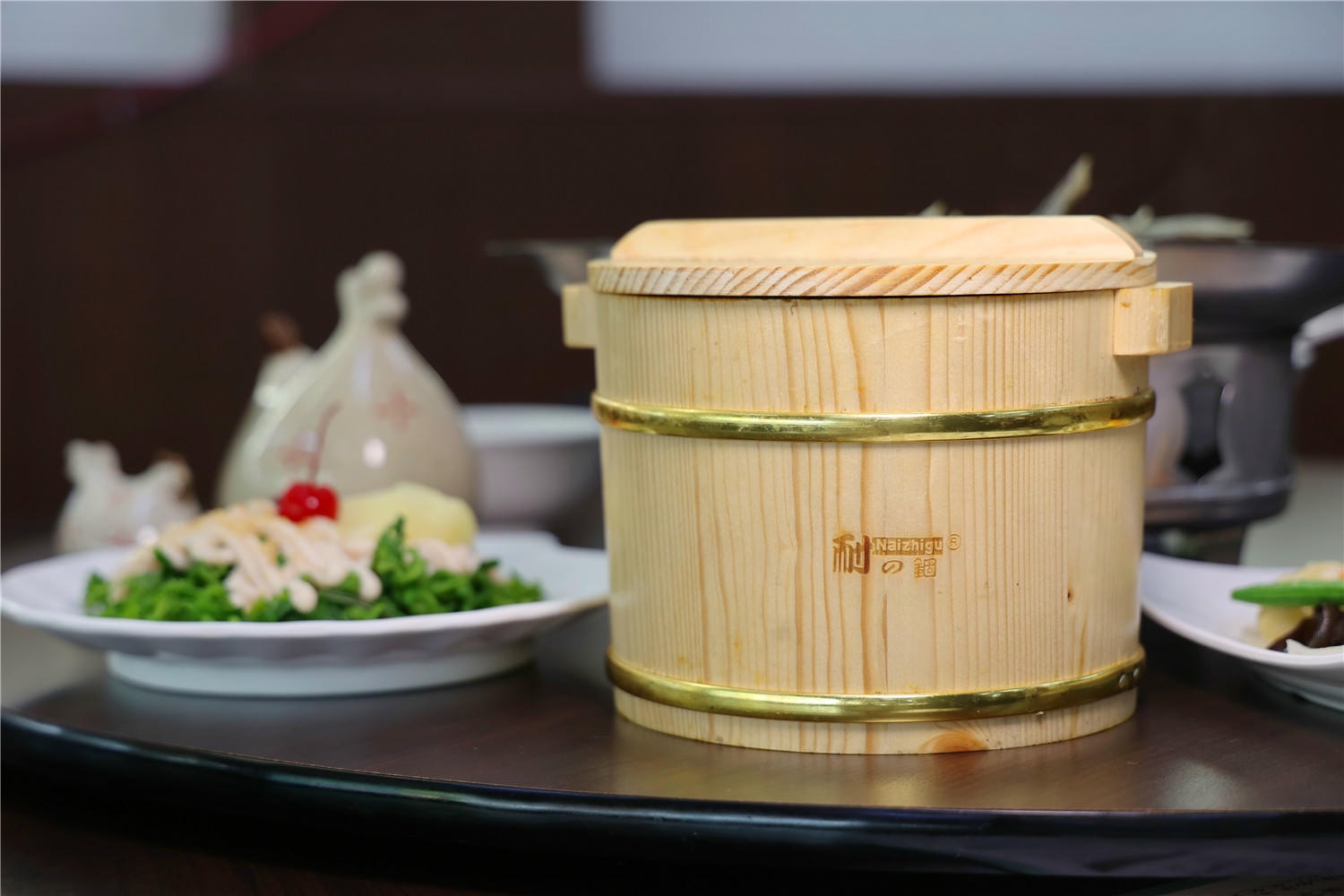 台南美食-能量甕仔雞 老字號祖傳秘法醃製甕仔雞!? 老饕最愛的筍殼魚也吃的到!!