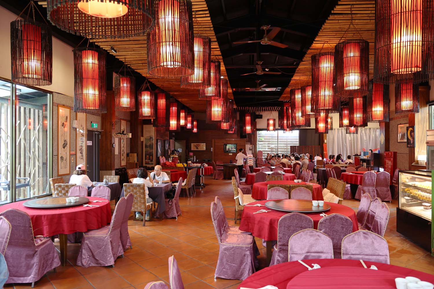 台南美食-葉陶楊坊人文餐廳 幽香的懷舊氛圍 團膳合菜.平日套餐.小火鍋限定供應