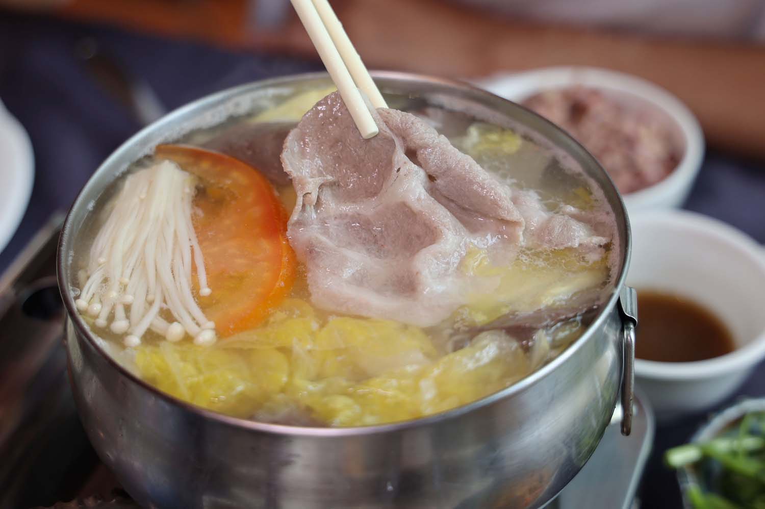 台南美食-葉陶楊坊人文餐廳 幽香的懷舊氛圍 團膳合菜.平日套餐.小火鍋限定供應