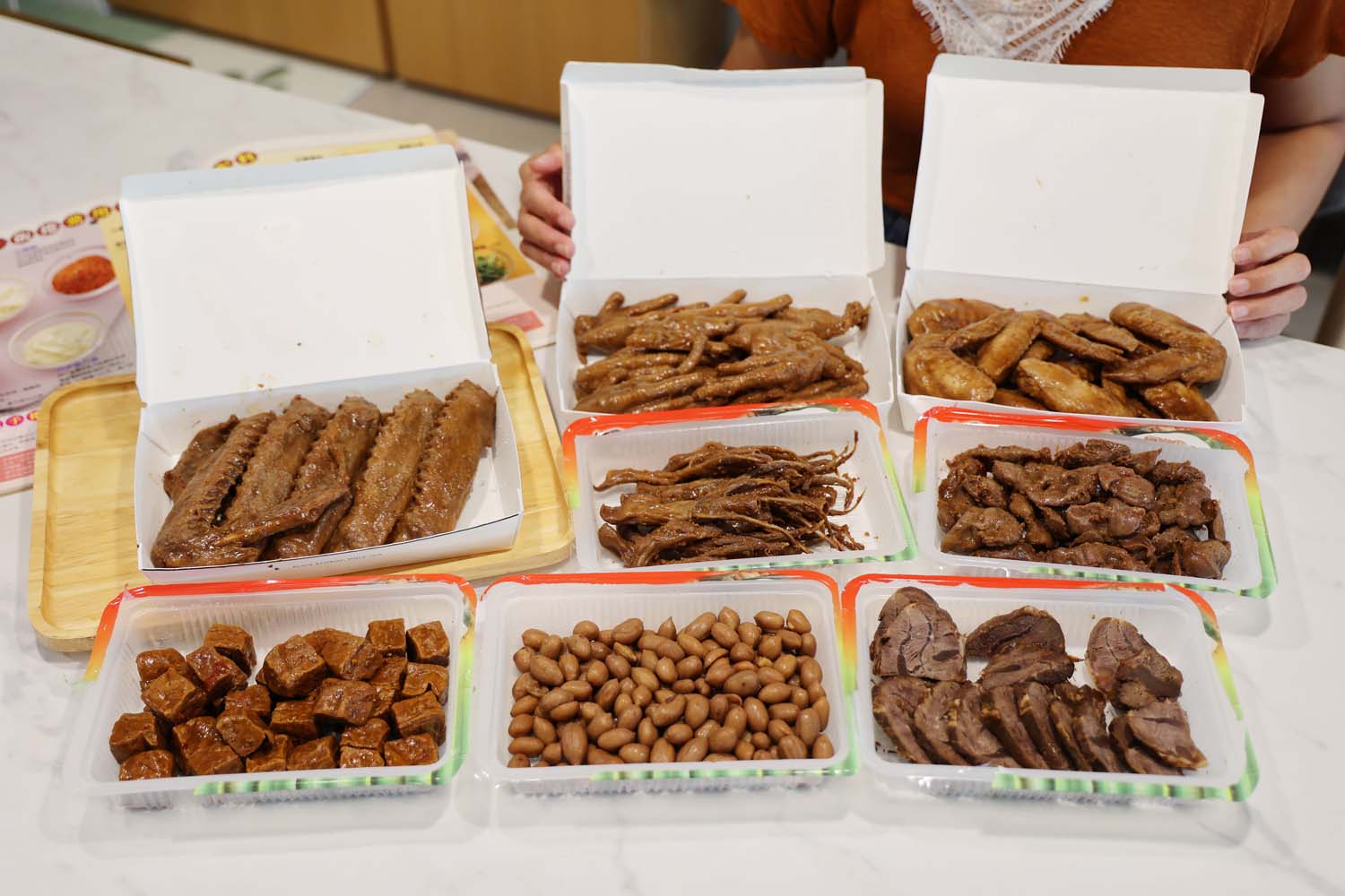 宅配美食-黑竹園雞腳凍 老字號伴手禮丨數十年的古早味宅配美食 - 第4張圖 宅配美食-黑竹園雞腳凍 老字號伴手禮丨數十年的古早味宅配美食