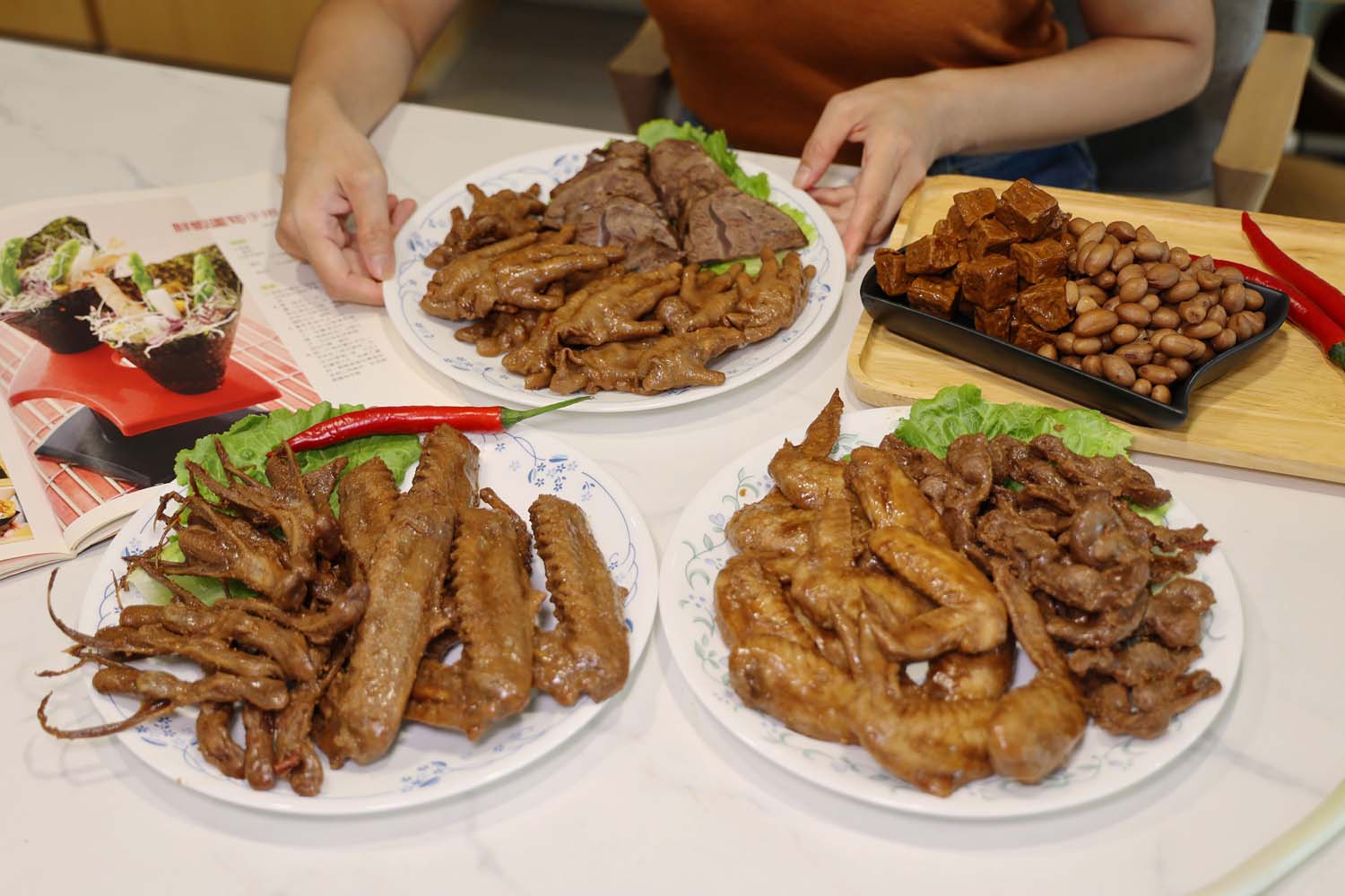 宅配美食-黑竹園雞腳凍 老字號伴手禮丨數十年的古早味宅配美食 - 第23張圖 宅配美食-黑竹園雞腳凍 老字號伴手禮丨數十年的古早味宅配美食