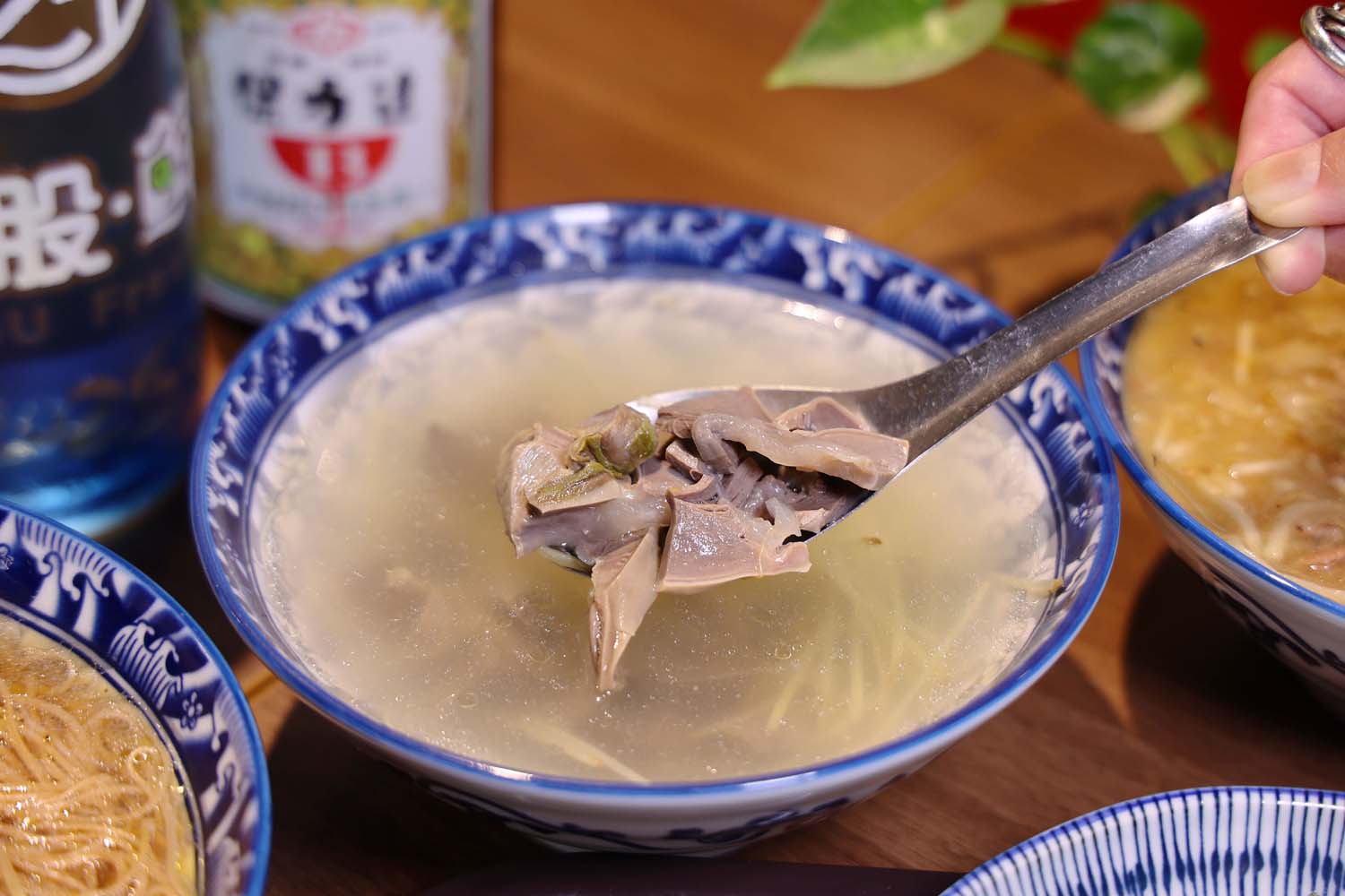 台南美食-七股鮮鴨肉羹(台南安中店) 府城道地小吃 爆炒鴨肉羹丨當歸鴨丨筒仔米糕 - 第20張圖 台南美食-七股鮮鴨肉羹(台南安中店) 府城道地小吃 爆炒鴨肉羹丨當歸鴨丨筒仔米糕