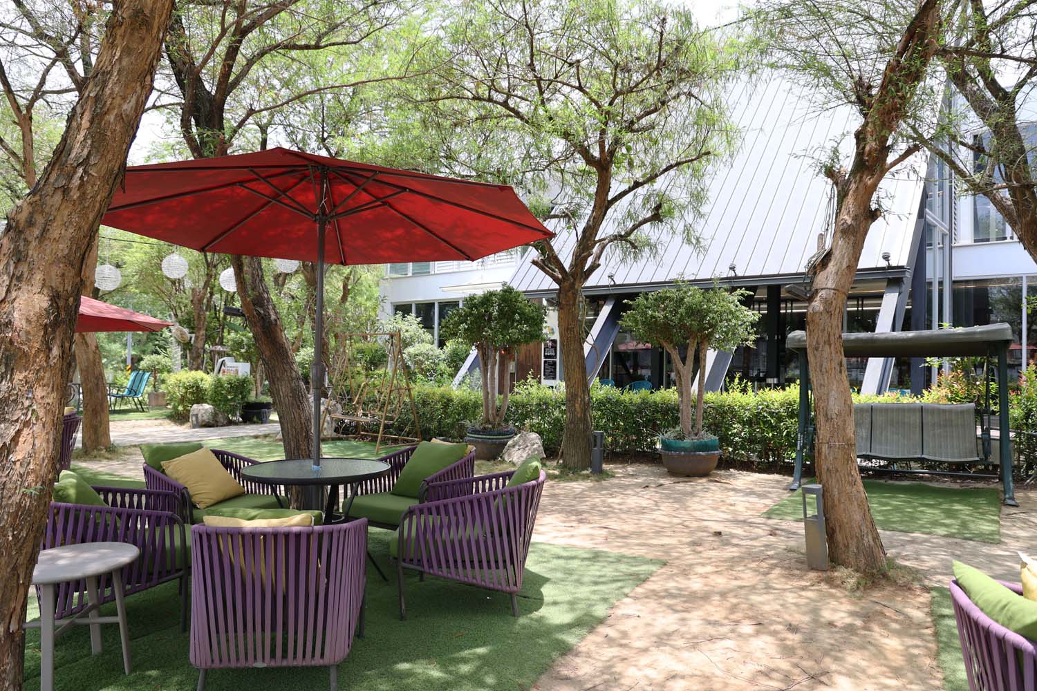 嘉義美食-楓丹白露cafe 隱身於科技園區內的質感景觀咖啡餐廳