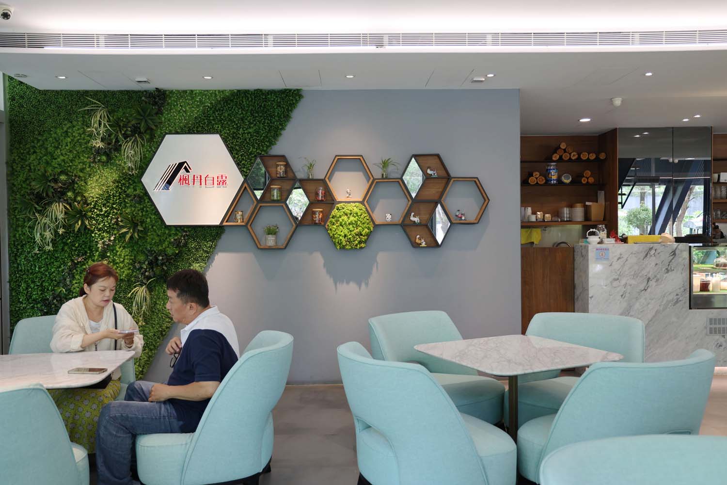 嘉義美食-楓丹白露cafe 隱身於科技園區內的質感景觀咖啡餐廳