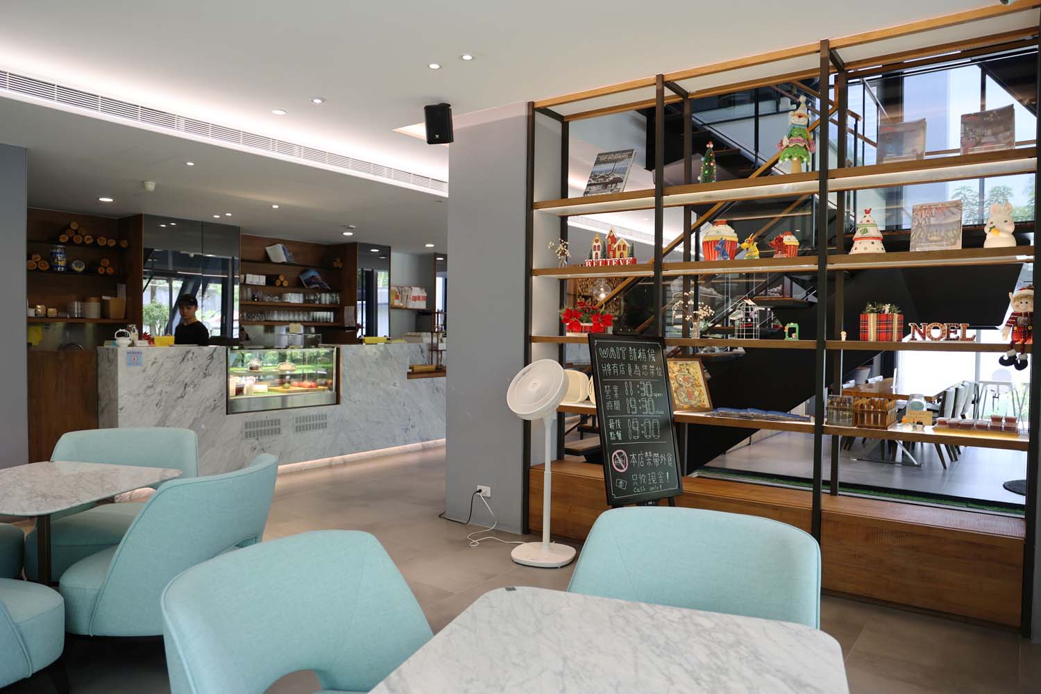 嘉義美食-楓丹白露cafe 隱身於科技園區內的質感景觀咖啡餐廳 - 第9張圖 嘉義美食-楓丹白露cafe 隱身於科技園區內的質感景觀咖啡餐廳